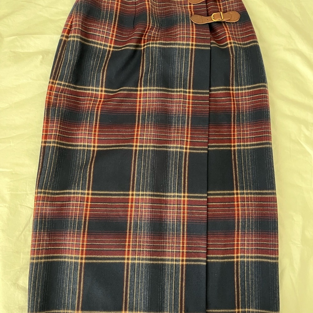 Talbots Tartan Plaid Wool Skirt with Leather Detail - Picture 2 of 8